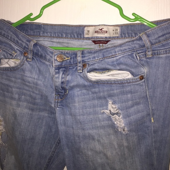 Hollister ripped skinny jeans