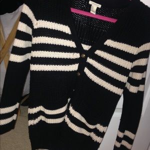 Black and beige sweater