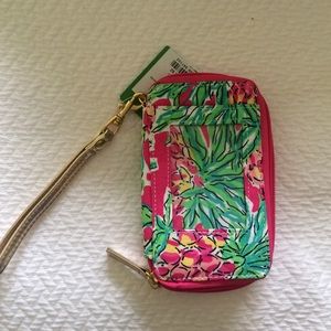 Lily wristlet