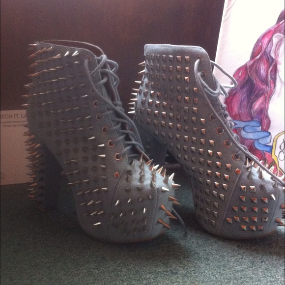 Spike Denim Lita