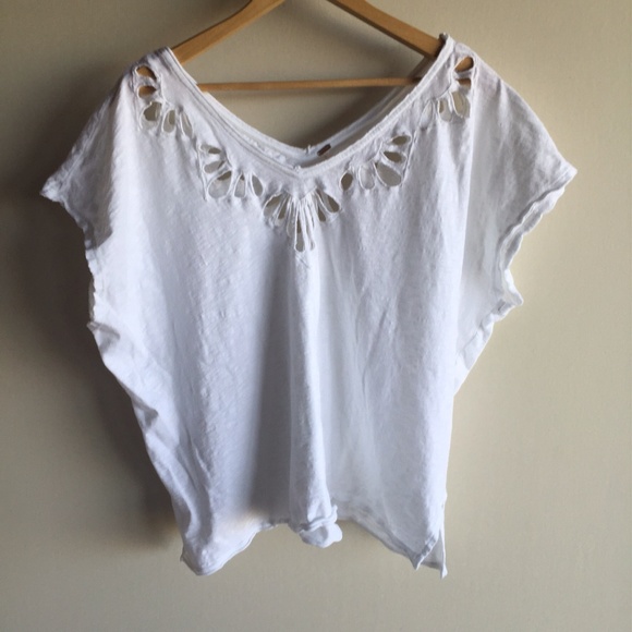 Free People Tops - Free People top with cut out details
