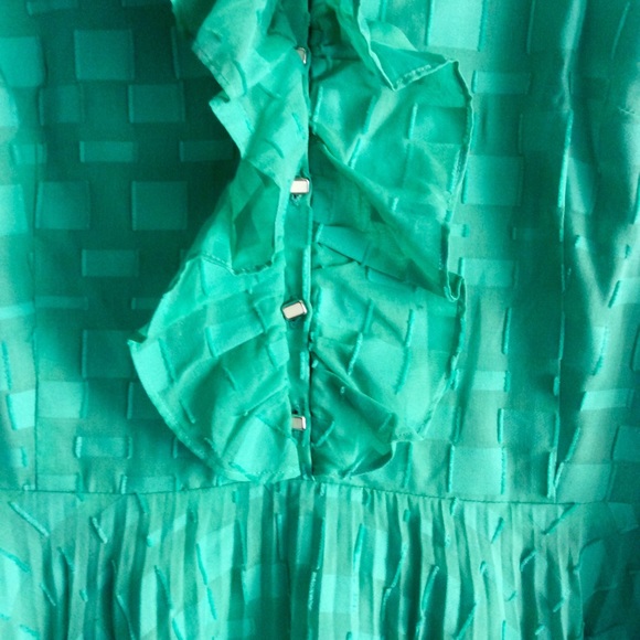 Gorgeous Antonio Melani Dress - Picture 2 of 3