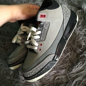 Air Jordan 3 Stealth