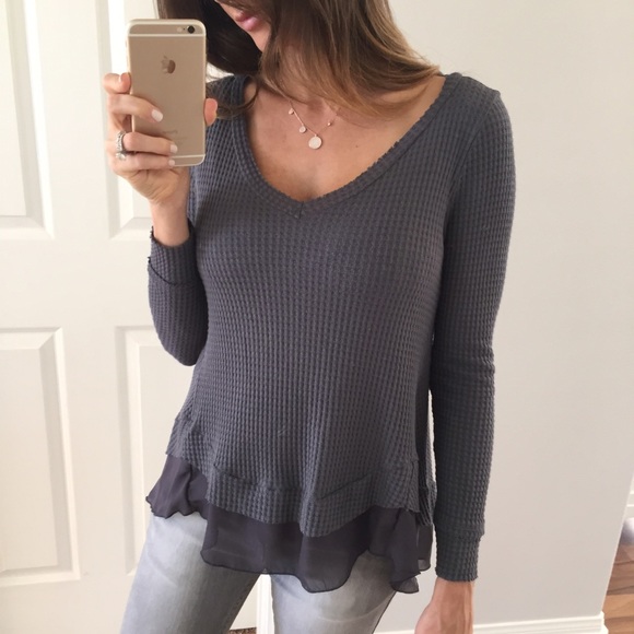 Sold • Beautiful Waffle Texture Grey Sweater - Picture 3 of 4