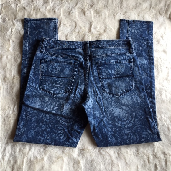 Patterned Jeans - Picture 2 of 3