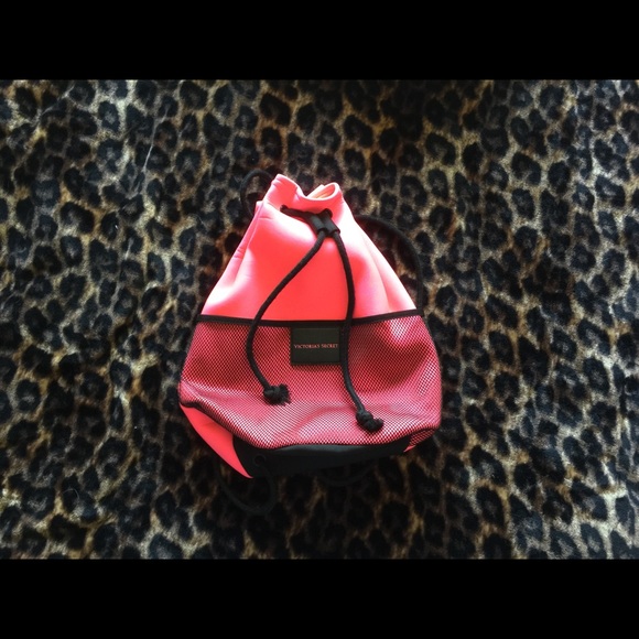 VS neoprene drawstring bag