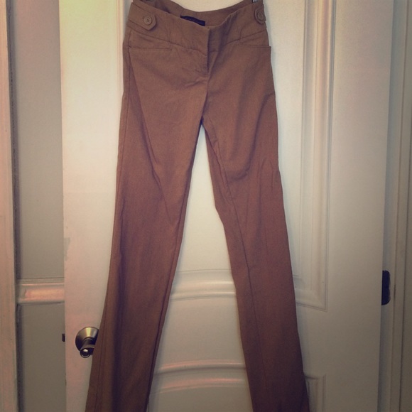 Khaki slacks⚡️