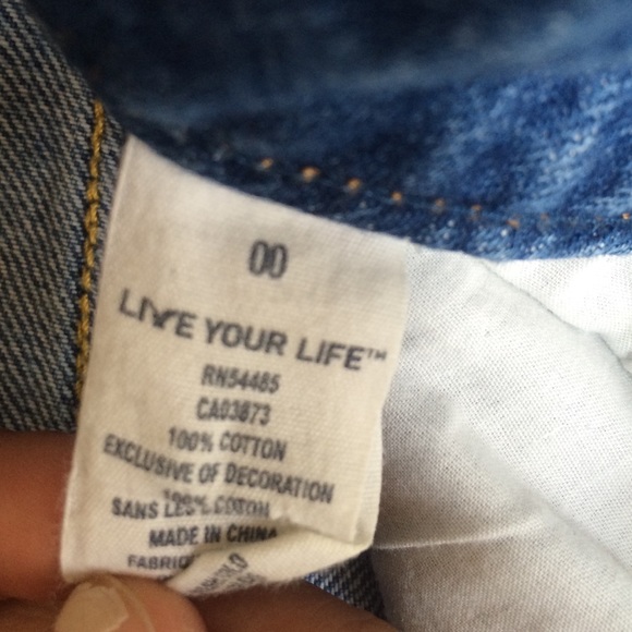 AE shorts - Picture 2 of 2