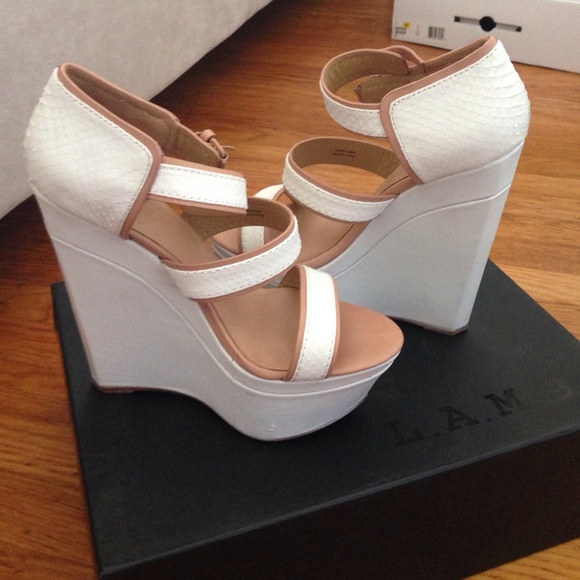 SOLD!!! L.A.M.B wedges size 36.5 "INESA"