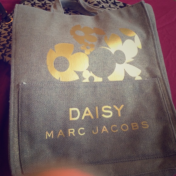 Daisy Marc Jacobs