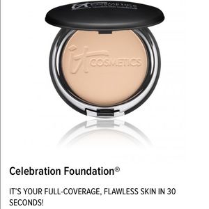 NIB! IT Cosmetics Celebration Foundation