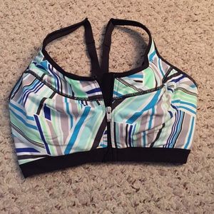 Sports bra