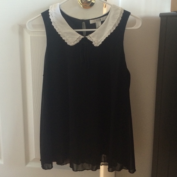 Forever 21 collard flowy tank