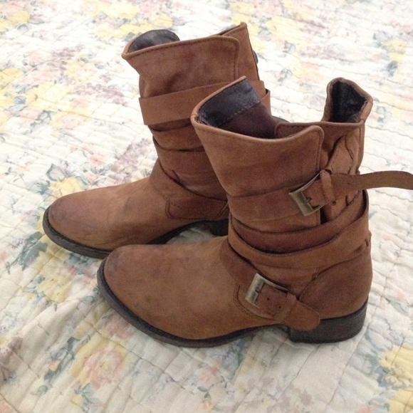 Steve Madden boots