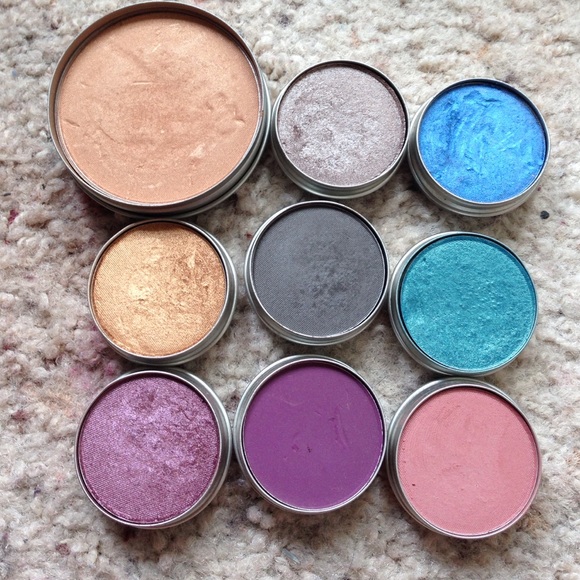 ✨$10 for WHOLE BUNCH!✨Cargo