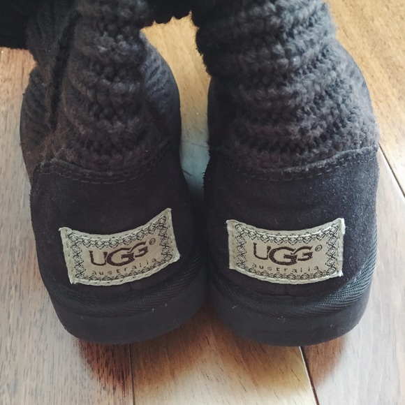 SOLD: UGG Knit Boot - Picture 4 of 4