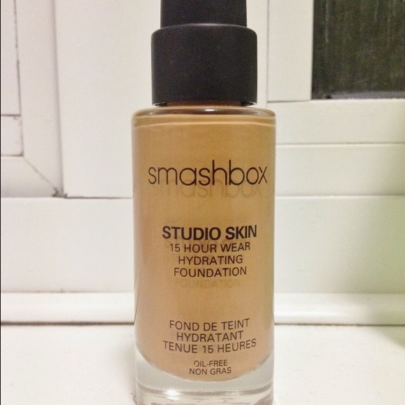 Smashbox Studio Skin 15 Hour Hydrating Foundation