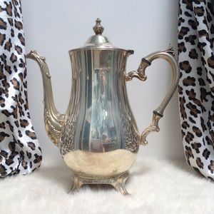 Silver plate tea/coffee pot
