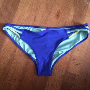 VS bikini bottoms