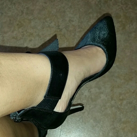 *Exclusive* ELLE side bow pumps - Picture 3 of 4