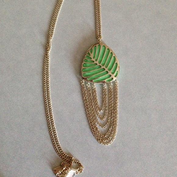 Kendra Scott Necklace