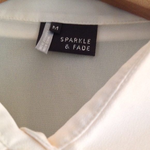 Urban Outfitters Studded White Button Down Dress - Picture 3 of 4