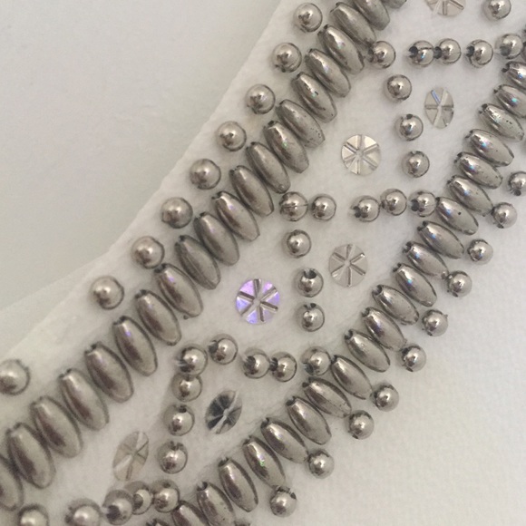 White chiffon blouse - Picture 3 of 3