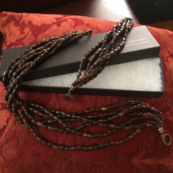 Rare Silpada wooden bead necklace/bracket set.