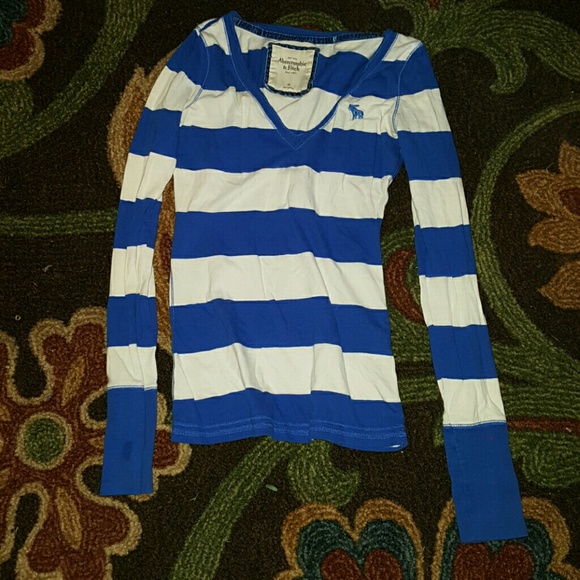 Abercrombie and Finch v neck long sleeve striped - Picture 1 of 1