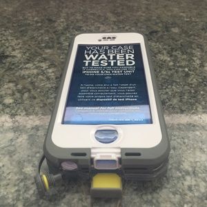 NÜÜD life proof case for iPhone 5/5s!