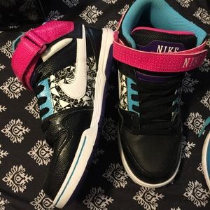 Nike Air NEW Hightop 7 women's