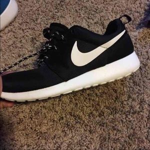 Nike Roshe Runs
