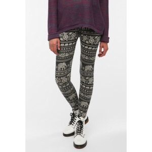 RARE Truly Madly Deeply Elephant Leggings