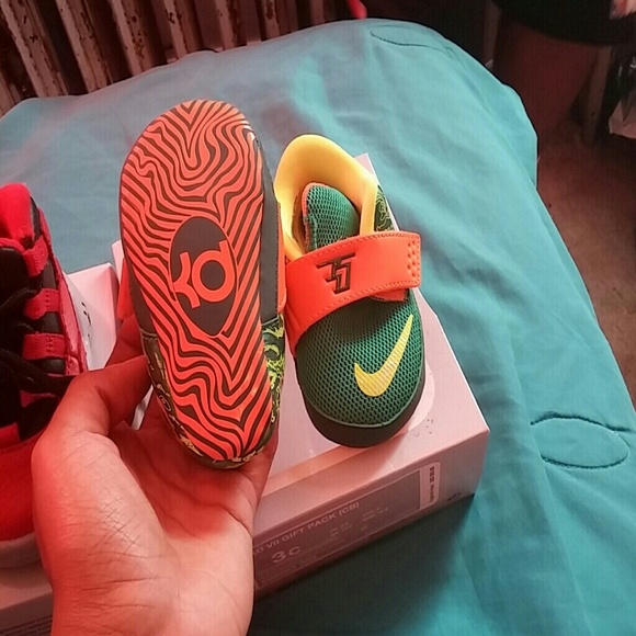 baby sneakers