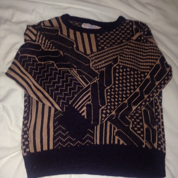 ColorBlock Sweater - Picture 2 of 3