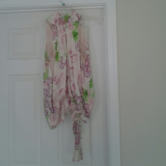 Lilly Pulitzer cute summer top - Picture 1 of 4