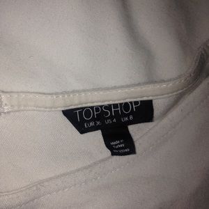 TOPSHOP WHITE CROP TOP