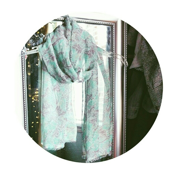 💛Mint & Lavender Scarf