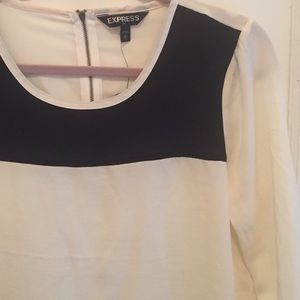 NWT express Classic  top. Price firm.