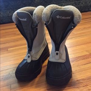 Columbia Size 9 snow ski boots men's women's