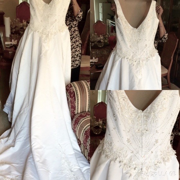 Size 16 - beaded long train WEDDING dress - Picture 2 of 4