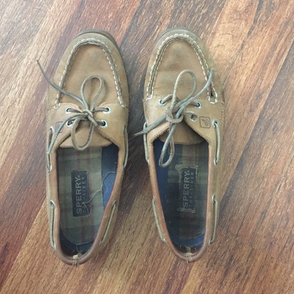 Woman's sperry