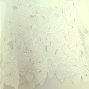 White flower crop top