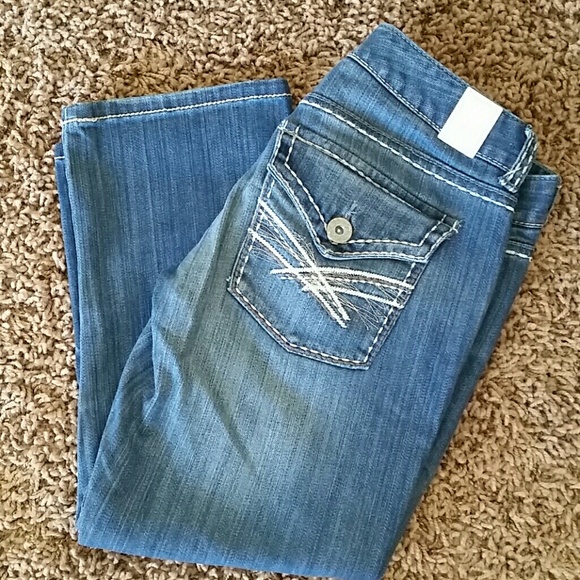 Maurices Capris