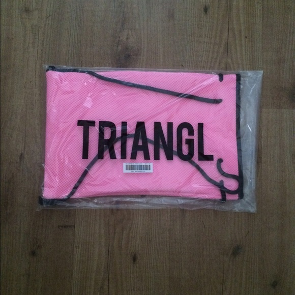 Triangl Mesh Bag Black Neon Pink Rush