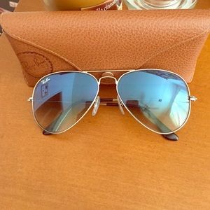 light blue rayban aviators