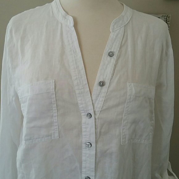 Old Navy White blouse sz M - Picture 1 of 4