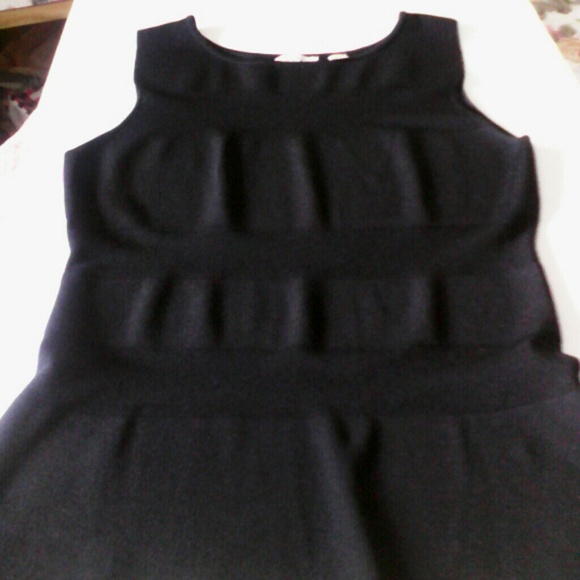 Cache black knit top