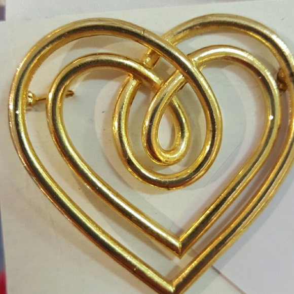 Multi heart pin