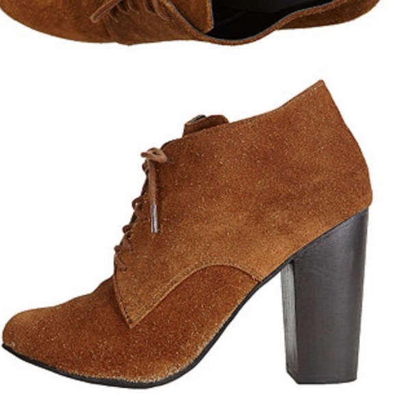 American Apparel Bobby Heel